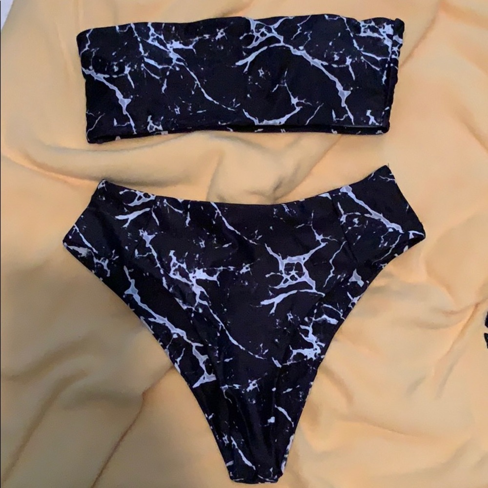 Black and white marble bikini